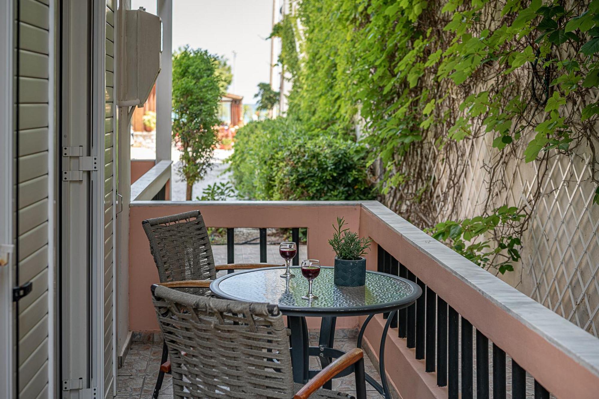 Elena Seafront Luxury Apartments Almyrida  Room photo