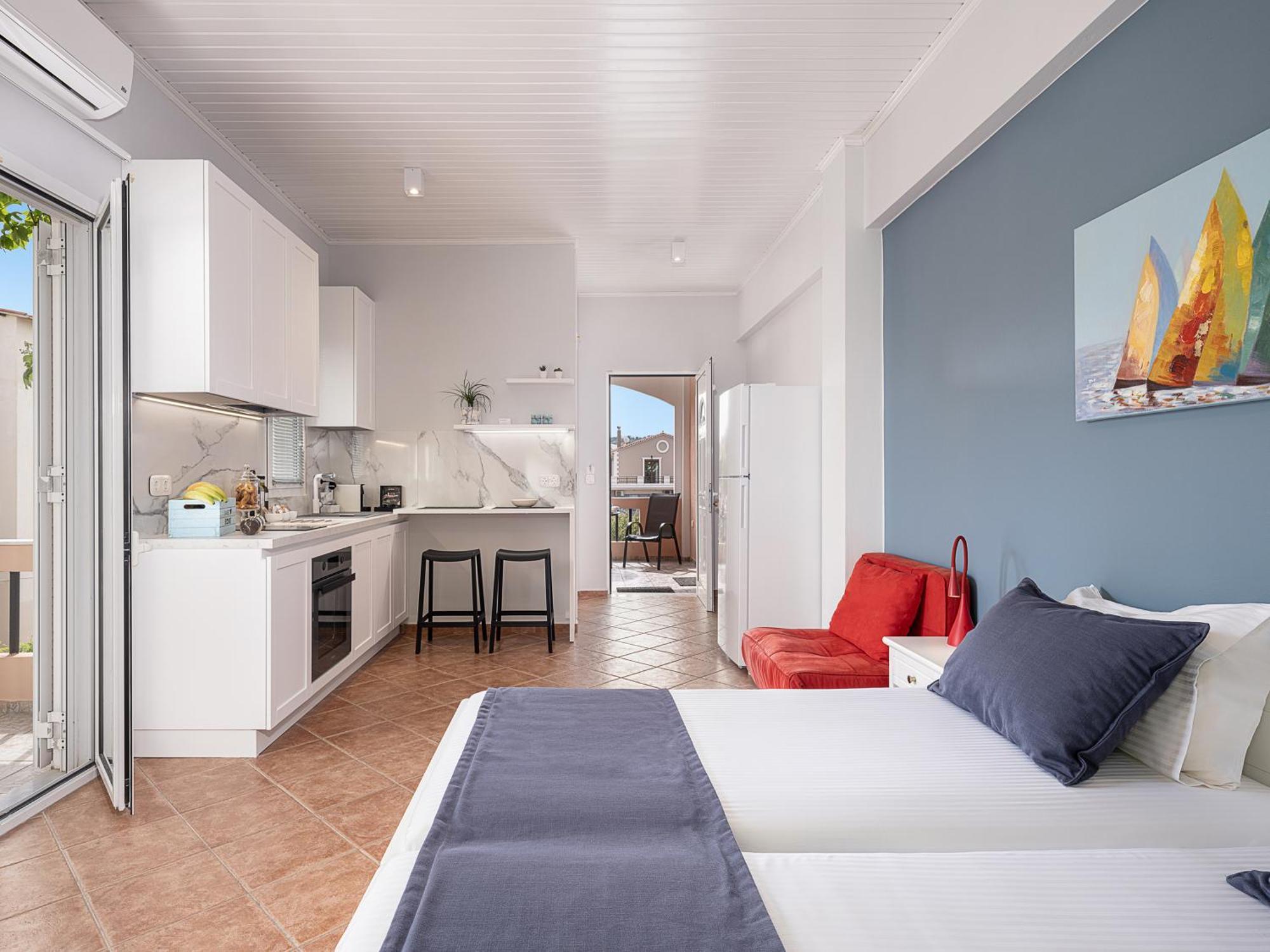 Elena Seafront Luxury Apartments Almyrida  Exterior photo