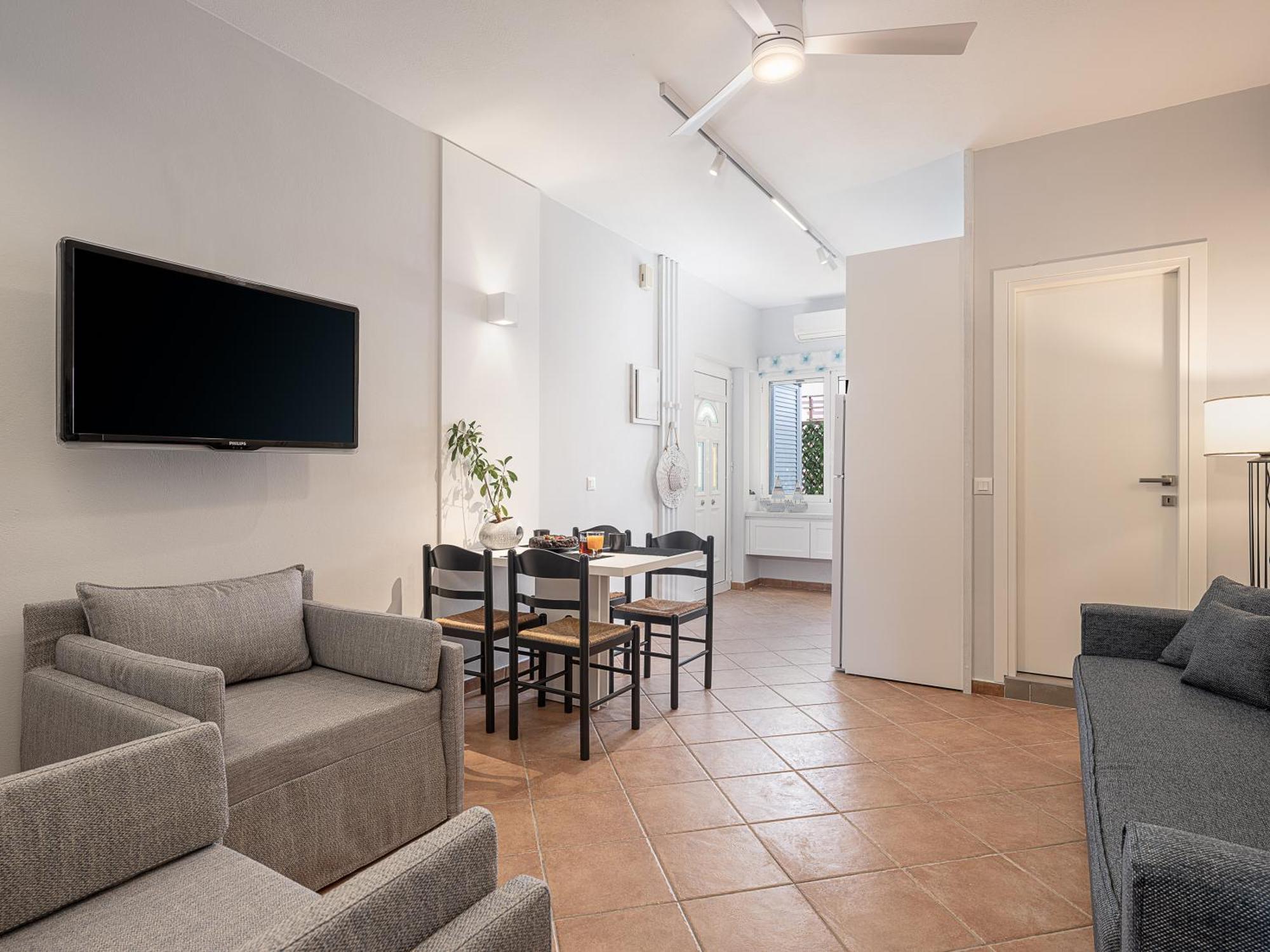 Elena Seafront Luxury Apartments Almyrida  Room photo