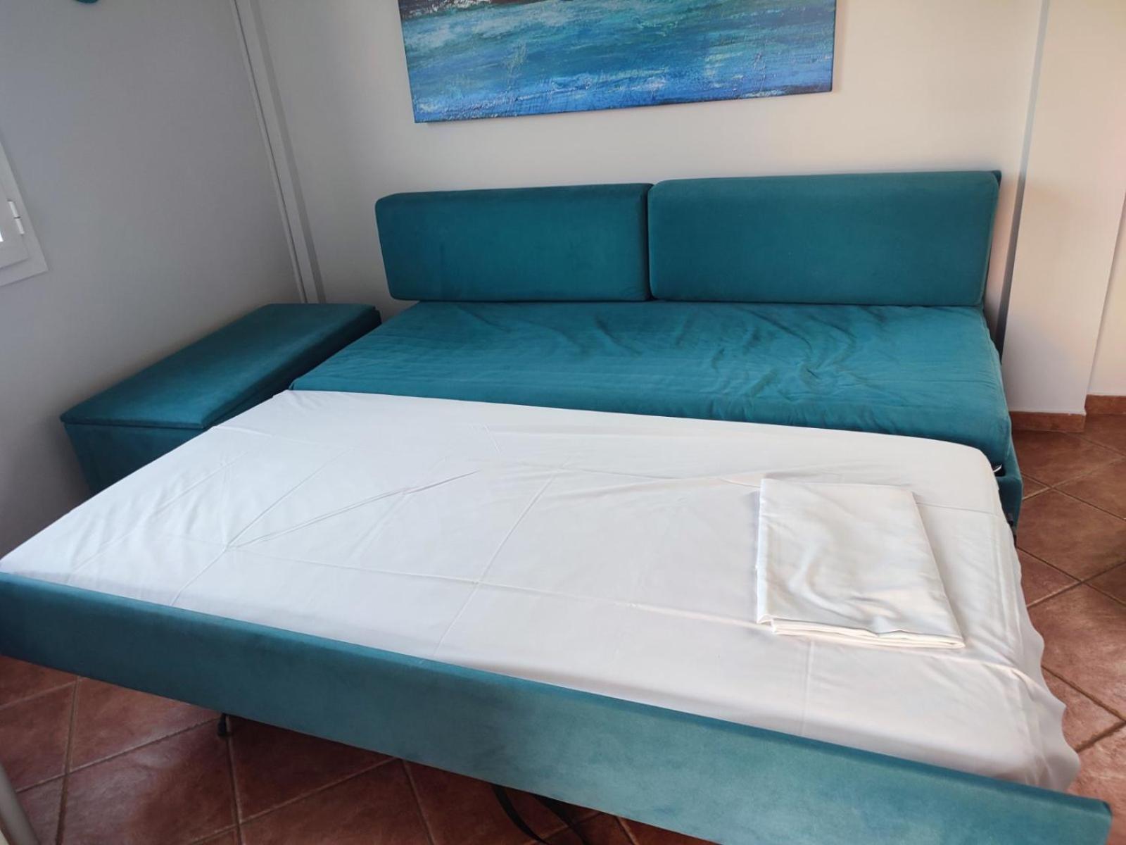 Elena Seafront Luxury Apartments Almyrida  Exterior photo